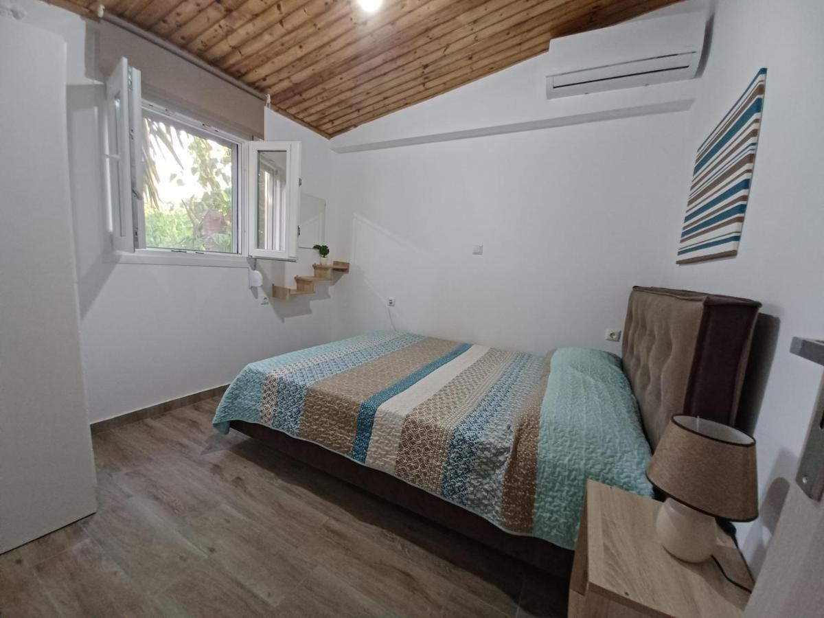 Beach House For Up To 9 People Near Olympia Katakolo Exteriér fotografie