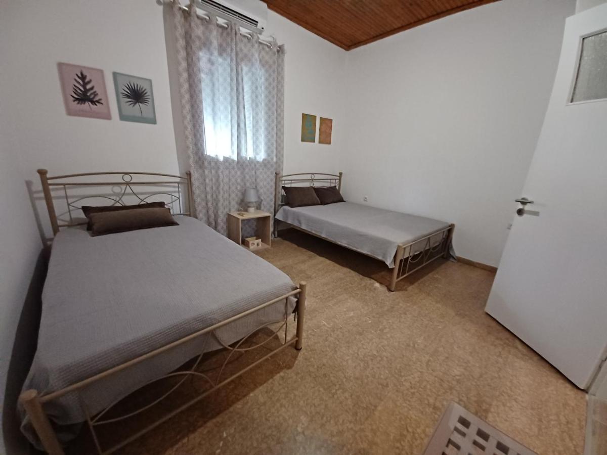 Beach House For Up To 9 People Near Olympia Katakolo Exteriér fotografie